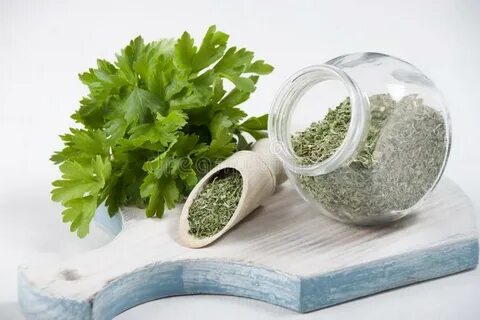 تصویر 1 از قیمت خرید و فروش عمده جعفری خشک جعبه‌ای بالسی + صادراتی